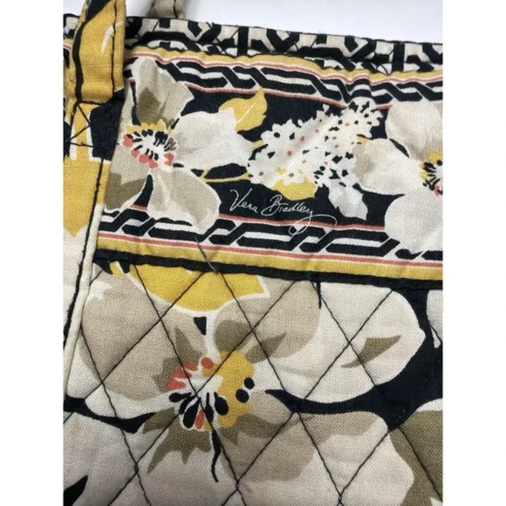 Vera Bradley Baroque Tote Bag + Wallet Quilted Floral Black Yellow.‎     5168